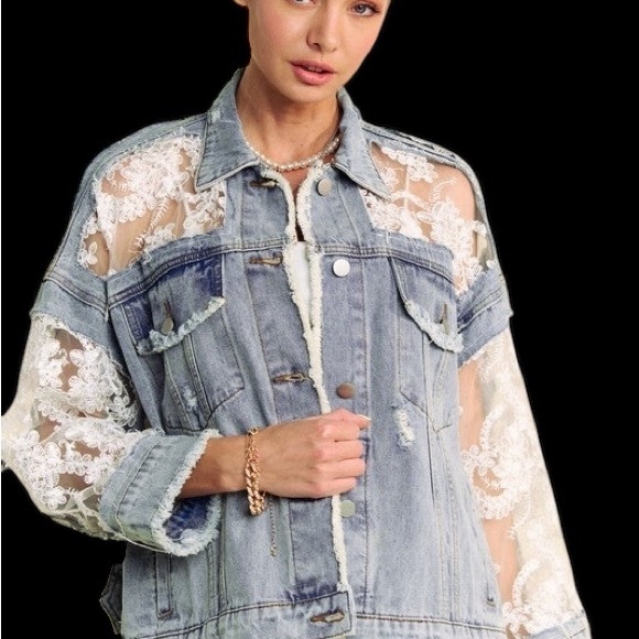 DAVI & DANI Denim Jacket with Lace Detail - Picture 4 of 9